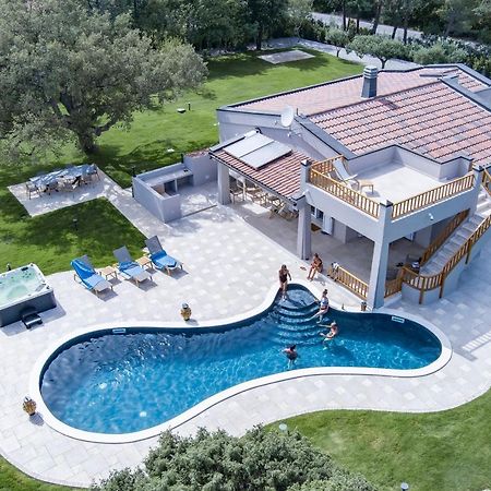 Villa Golden Root Real Estate San Teodoro  Kültér fotó