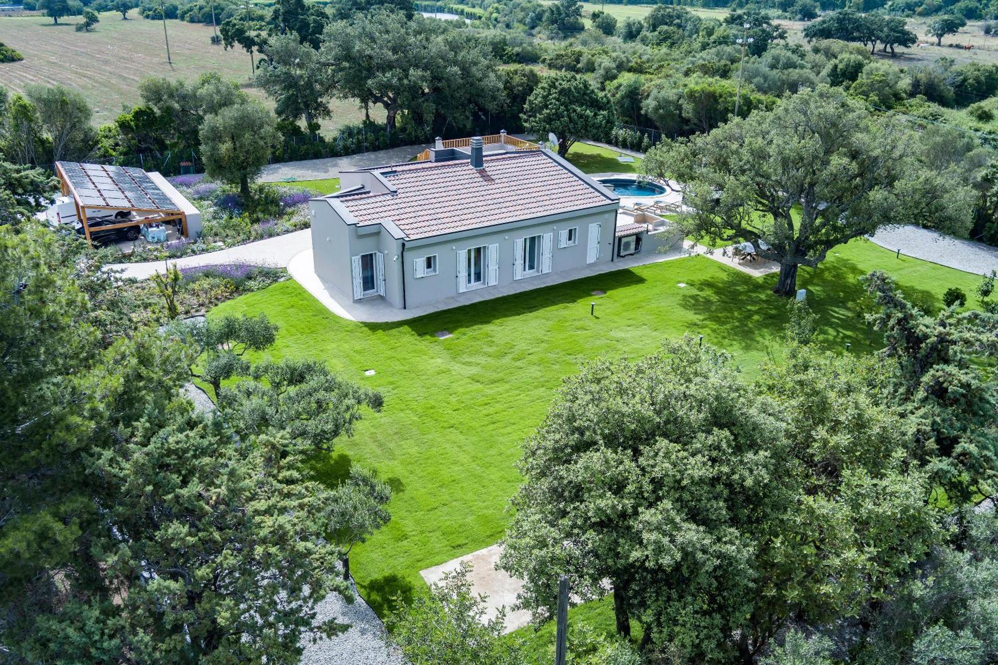Villa Golden Root Real Estate San Teodoro  Kültér fotó